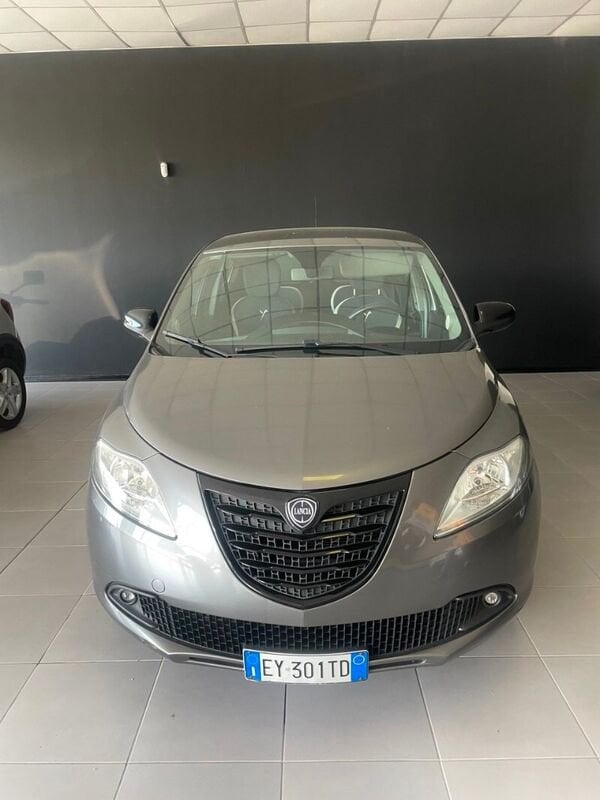 Foto Lancia Ypsilon